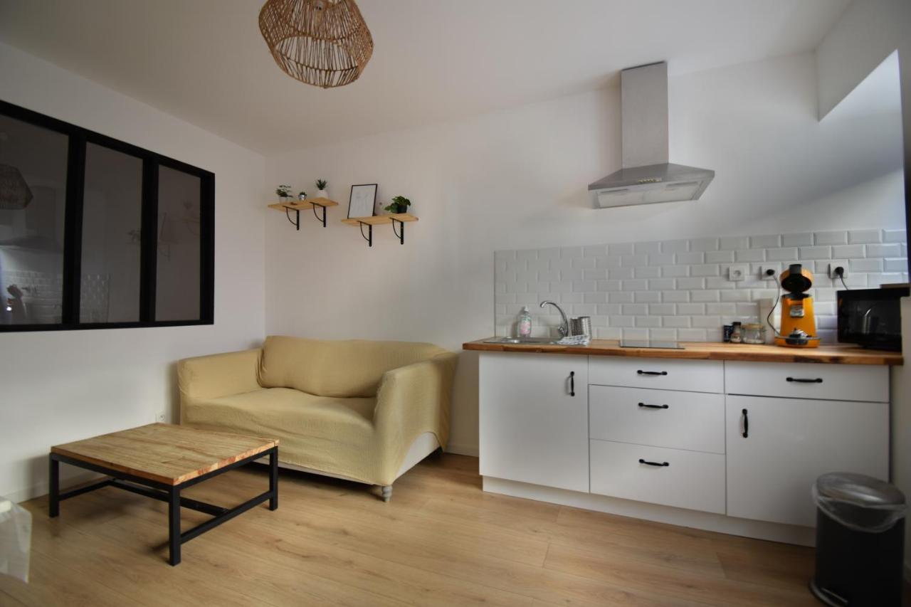 Appartement Cosy A 50 M De La Plage Et Du Port Мезе Экстерьер фото